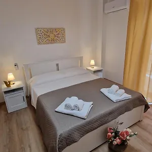pomelia-house.palermohotels.org/